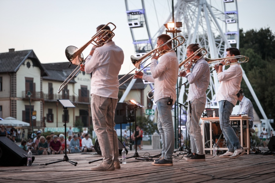 Four Bones Quartet