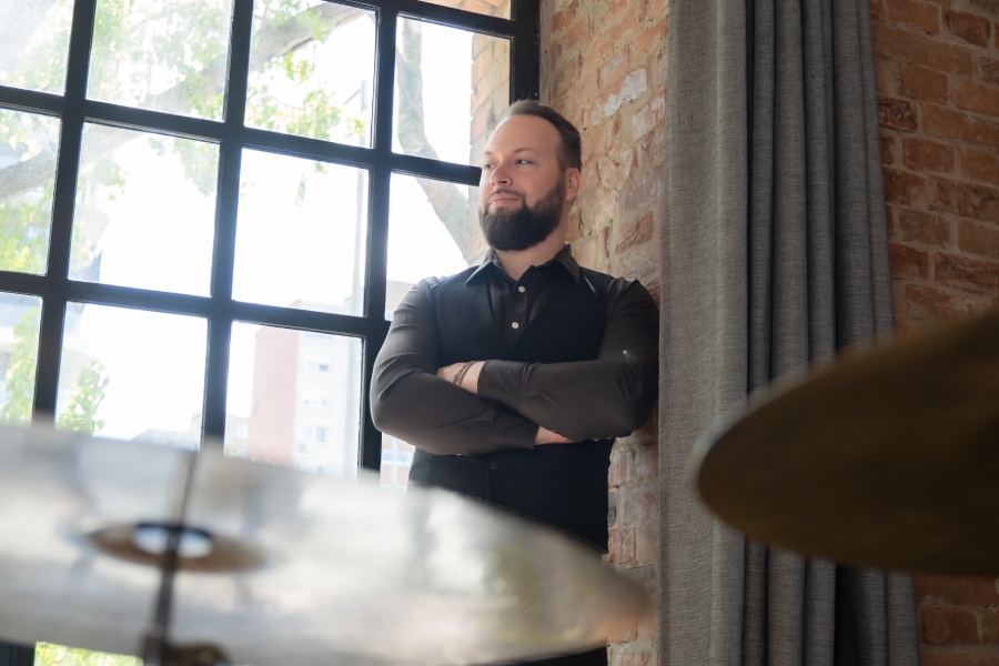 Gergely Tar - Percussions
