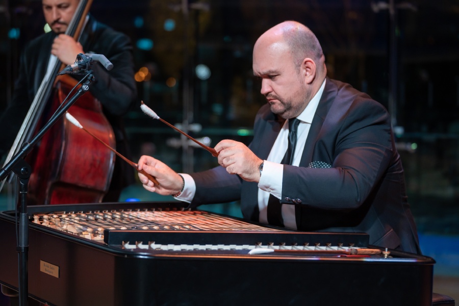 Julius Csik – cimbalom