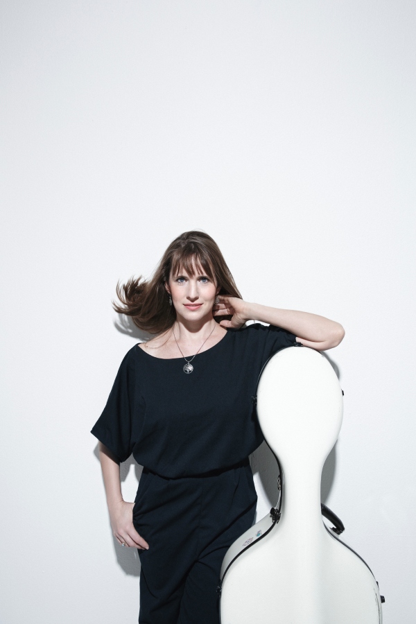 Ditta Rohmann – The Singing Cellist